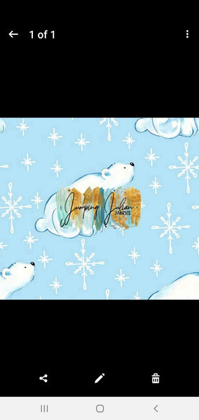 *In-House* Polar Bear & Snowflakes